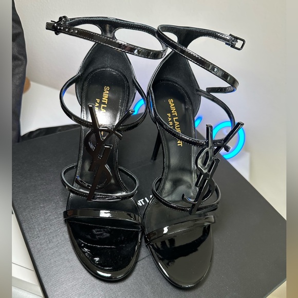 YSL Heels - CASSANDRA SANDALS IN PATENT LEATHER - Picture 3 of 10